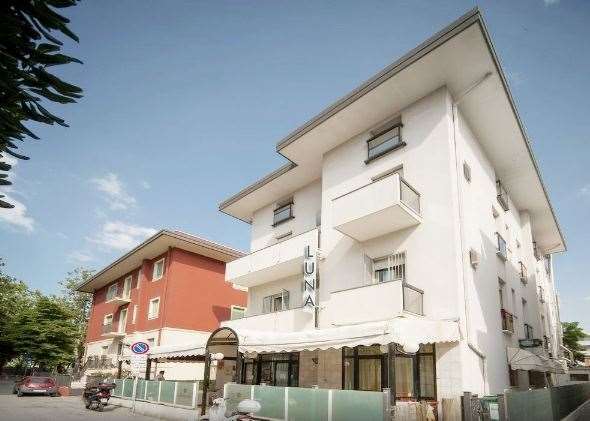 Hotel Luna Rimini Exterior foto